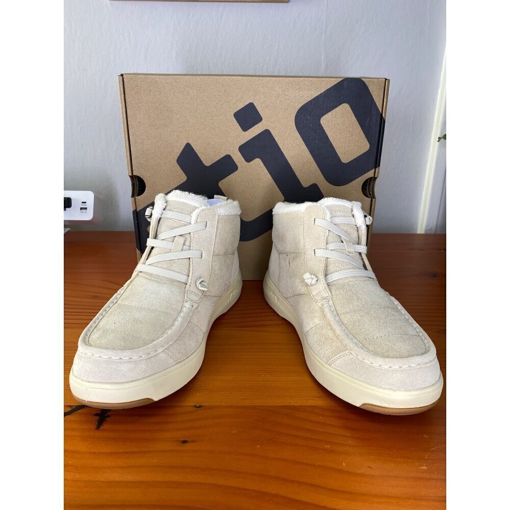 Stio Colter Chukka Insulated Waterproof Suede Boots Faded Oak Size 11